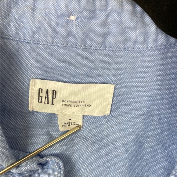 GAP Boyfriend Fit Shirt Blue Cotton Button Down Size Medium - Picture 6 of 9